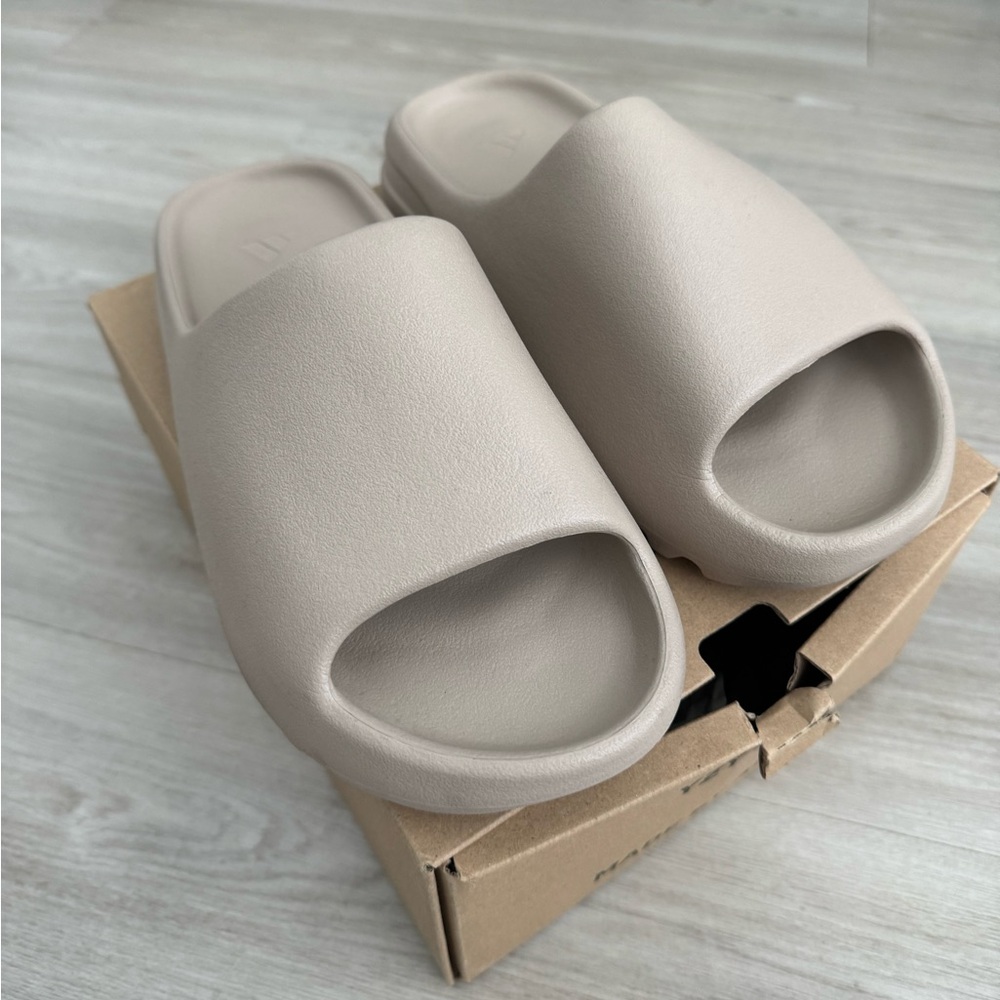 Yeezy Slide Pure GW1934